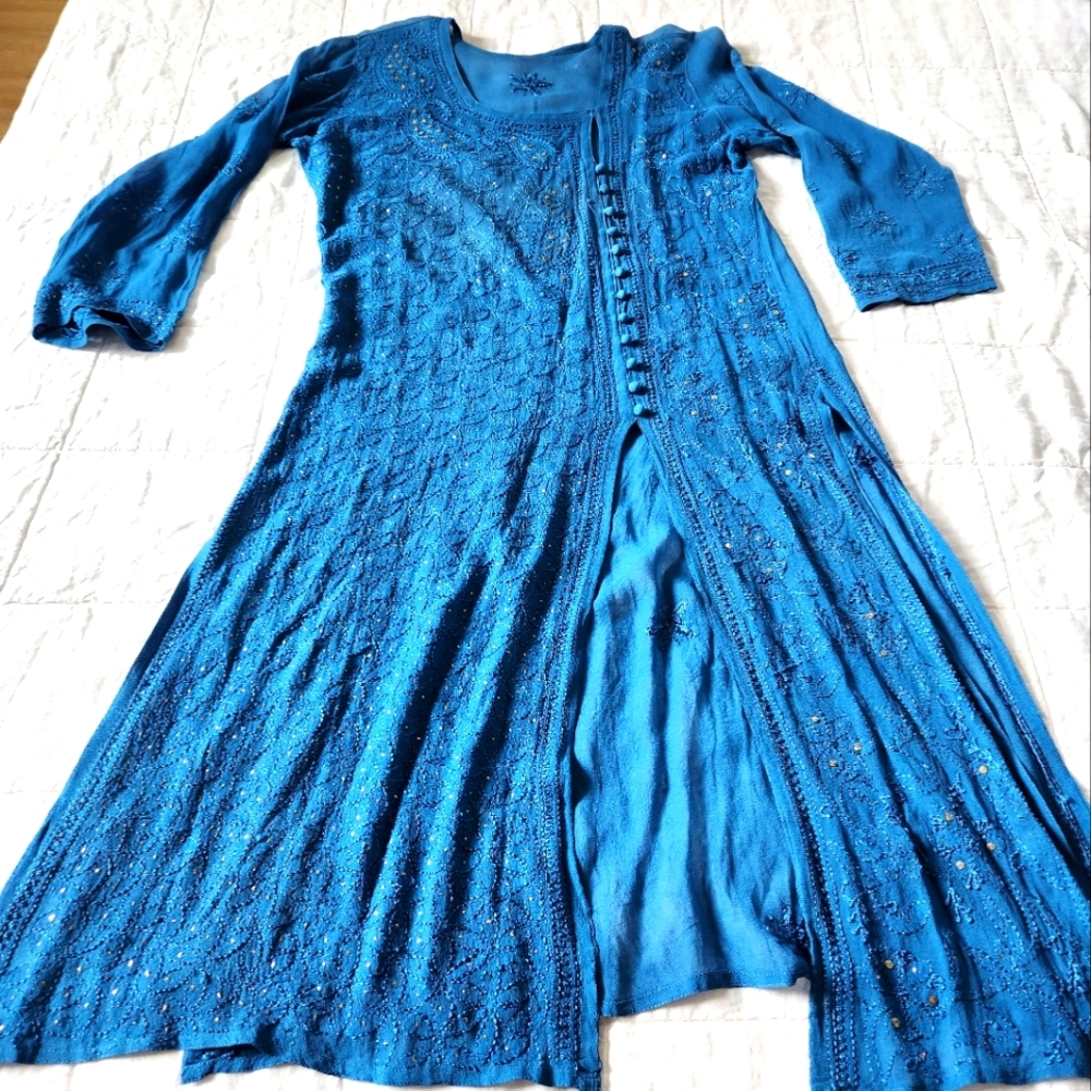 Women's pure georgette chikan kurta with slip size small blue